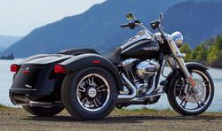 Harley-Davidson-FLRT-Freewheeler-15--2.jpg
