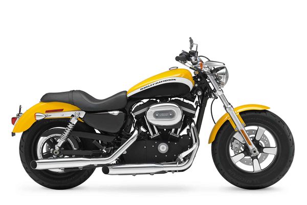 2012 Harley Davidson 1200 Custom