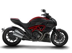 Ducati-diavel-carbon-2013-2013-4.jpg