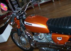 1970-Honda-CL350-Orange-5.jpg