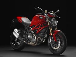 Ducati-monster-1100-2013-2013-4.jpg