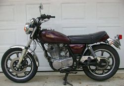 1980-Yamaha-SR500-Maroon-1.jpg