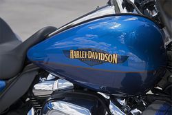 Harley-davidson-ultra-limited-low-2-2017-4.jpg