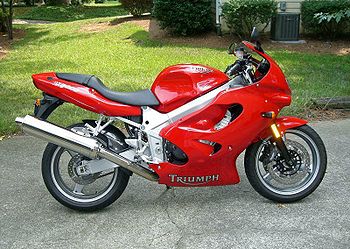 2003-Triumph-TT600-Red-4814-0.jpg