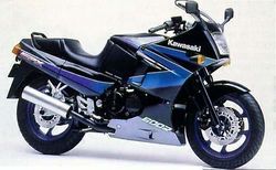 Kawasaki-gpx-600r-ninja-zx-600r-c2-1987-1989-0.jpg
