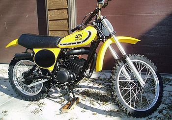1976-Yamaha-YZ125C-Yellow-3338-1.jpg