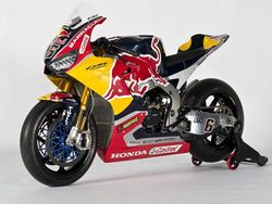 Honda-CBR1000RR-Red-Bull-Honda-SBK--1-.jpg