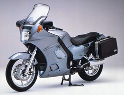 Kawasaki-gtr1000-1987-1987-3.jpg