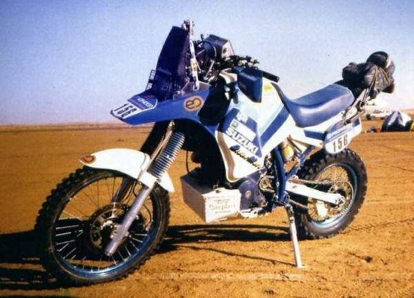Suzuki DR800Z Paris-Dakar