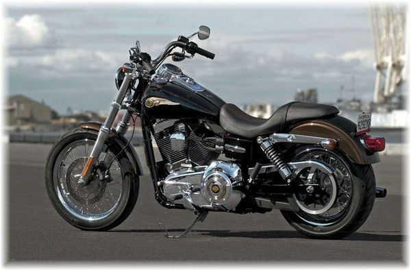 Harley-Davidson FXDC Dyna Super Glide Custom 110th Anniversary