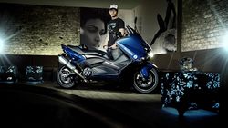 Yamaha-tmax-hyper-modified-marcus-walz-2013-2013-1.jpg