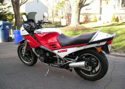 1985-Yamaha-FJ1100-Red-4031-1.jpg