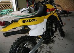 2000-Suzuki-DS80Y-Yellow-1.jpg