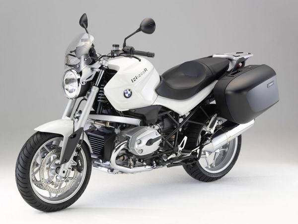 BMW R1200R Touring Special