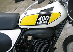 1975-Yamaha-MX400B-White-1875-0.jpg