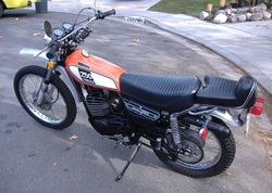 1975-Yamaha-DT250B-Orange-83-1.jpg