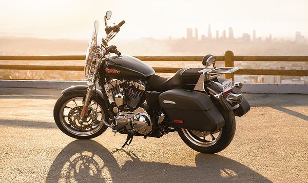 2015 Harley Davidson Superlow 1200T