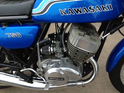 Kawasaki-h2-750-mach-iv-1972-1975-1.jpg