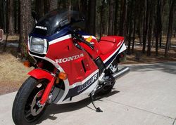 1985-Honda-VF1000R-Red-4727-4.jpg