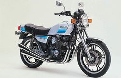 Yamaha XJ400D