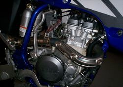 2005-Yamaha-YZ250F-Blue-1.jpg