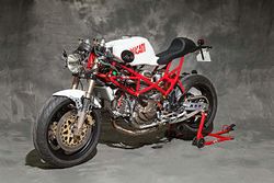Ducati-Monster-Cafe-Racer 2.jpg
