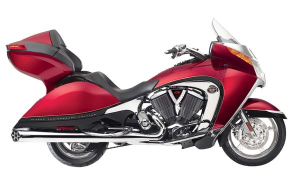 2009 Victory Vision Tour 10th Anniversary Edition