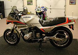 1983-Suzuki-XN85-Turbo-Gray-1926-4.jpg
