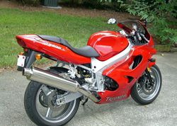 2003-Triumph-TT600-Red-4814-3.jpg