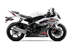 Yamaha-yzf-r6-2012-2012-2.jpg