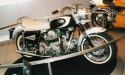 Ducati-1200-v4-apollo-1965-1965-4.jpg