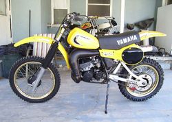 1981-Yamaha-YZ250-H-Yellow-1.jpg
