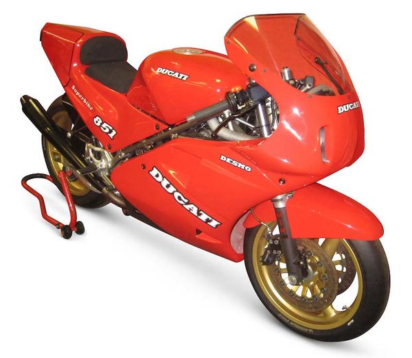 Racing Bikes Ducati 851 Superbike