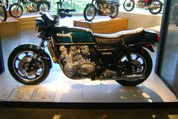 1979 Kawasaki KZ1300.jpg