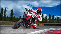 Ducati-hypermotard-sp-2015-2015-0.jpg