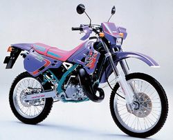 Kawasaki-KDX125SR-90.jpg