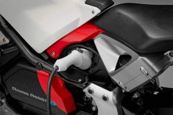 Honda-Riding-Assist-e-Concept-04.jpg