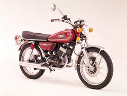 Yamaha-rd125-1973-1980-1.jpg