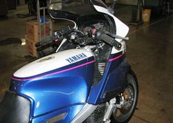1991-Yamaha-FJ1200-Blue-6486-4.jpg