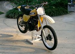 1978-Yamaha-YZ250-Yellow-5.jpg