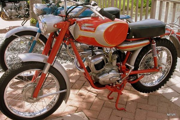 1966 Ducati 100 CADET