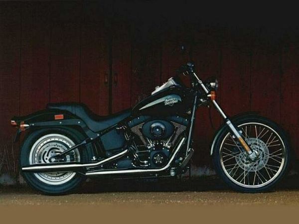 Harley-Davidson FXSTB/I Softail Night Train