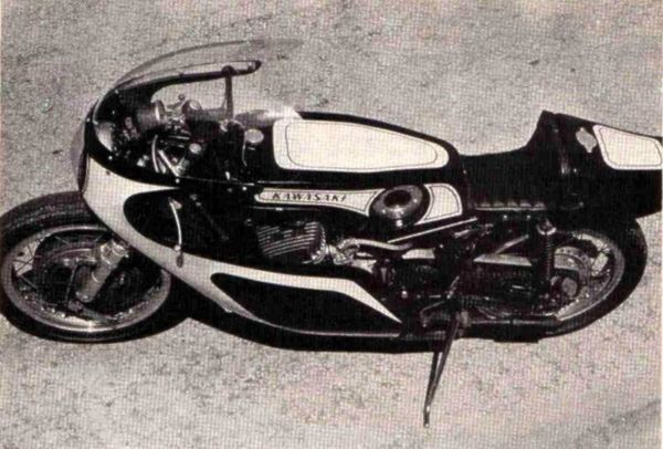 Kawasaki H1R Street Racer