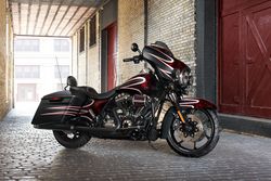 Harley-davidson-street-glide-special-3-2016-2016-2.jpg