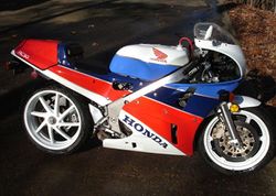 1990-Honda-VFR750R-RC30-Red-White-Blue-8776-1.jpg