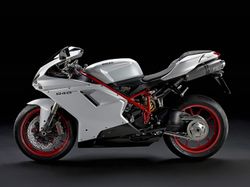 Ducati-848-evo-2014-2014-3.jpg