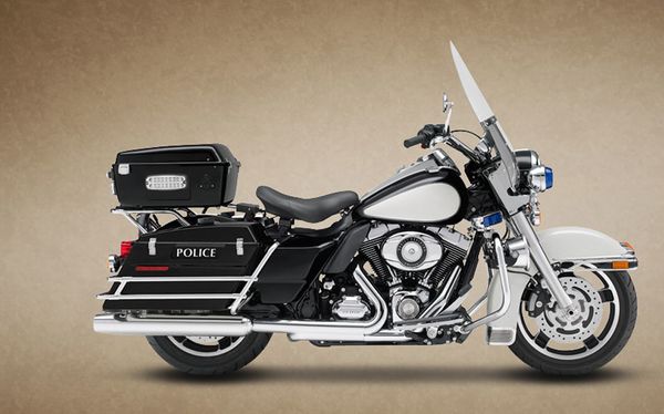 2013 Harley Davidson Road King Police