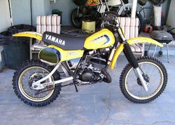 1981-Yamaha-YZ250-H-Yellow-0.jpg