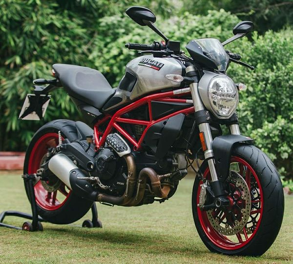 Ducati Monster 797 Special Edition (India)