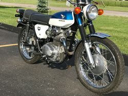 1968-honda-cl350-k0-scrambler-in-candy-blue-with-white-6.jpg